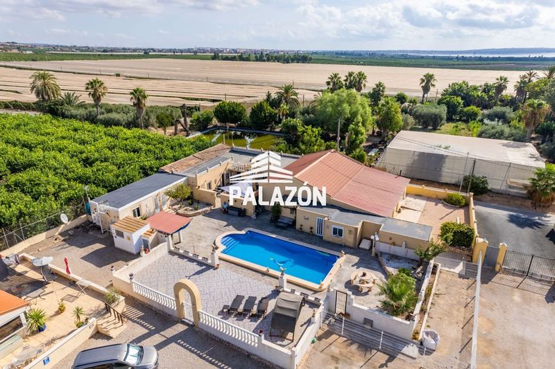 Chalet en venta Los Montesinos, Alicante. Ref: 5826. Inmobiliaria Palazón