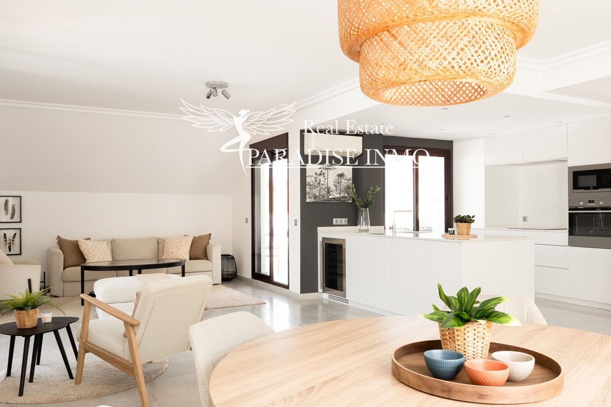 Flat for sale Marbella, Málaga. Ref: 3133. Paradise Group 