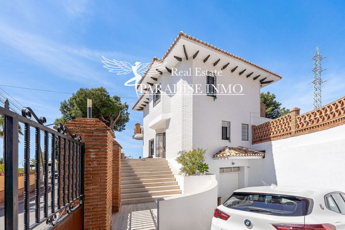 Detached villa for sale Benalmádena, Málaga. Ref: 3136. Paradise Group 