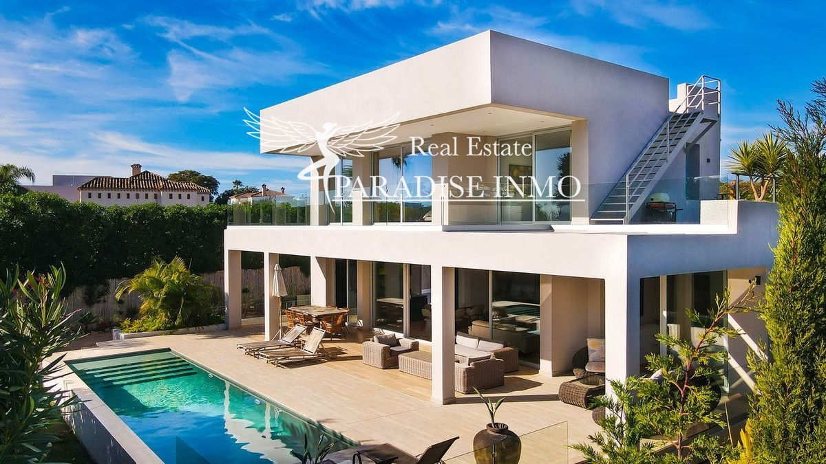 Detached villa for sale Marbella, Málaga. Ref: 3137. Paradise Group 