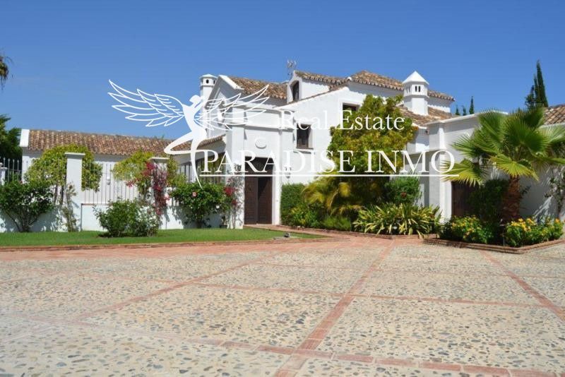 Detached villa for sale Marbella, Málaga. Ref: 3141. Paradise Group 