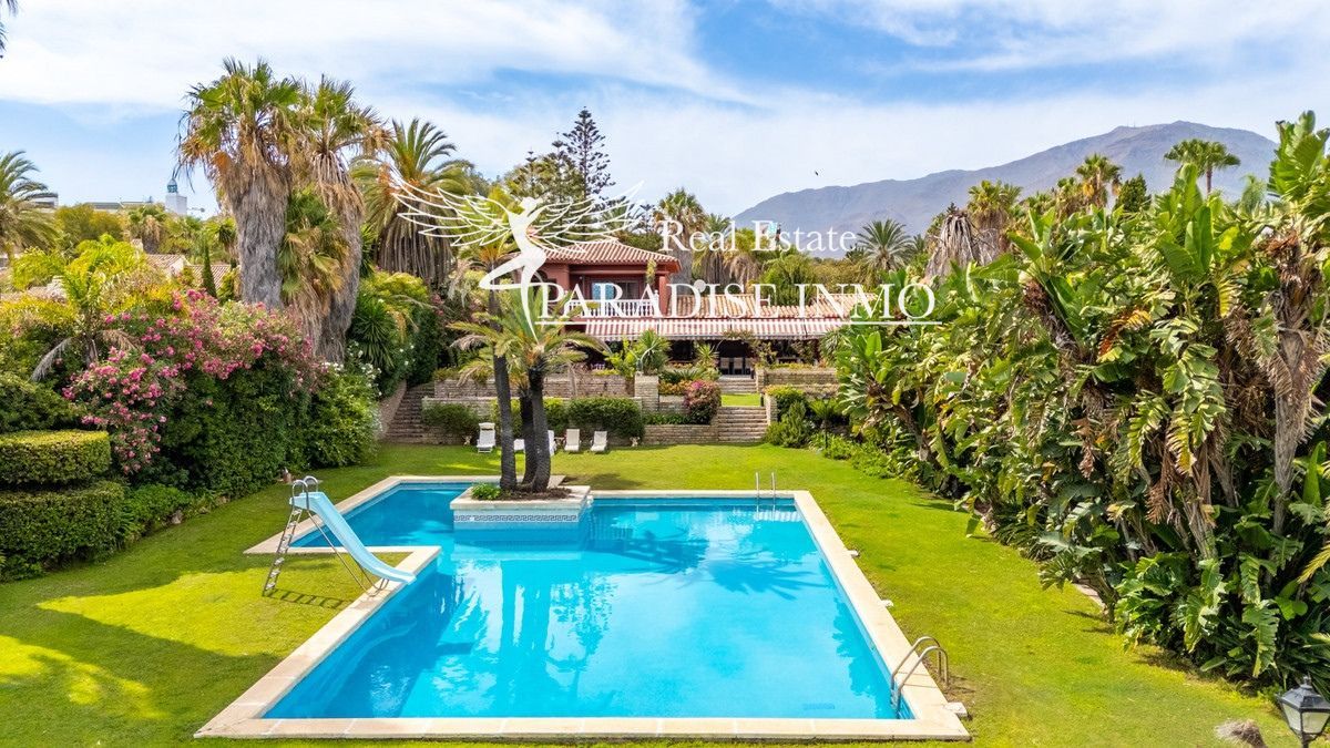 Detached villa for sale Estepona, Málaga. Ref: 3157. Paradise Group 