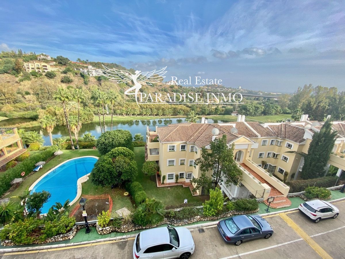 Flat for sale Benahavis, Málaga. Ref: 3158. Paradise Group 