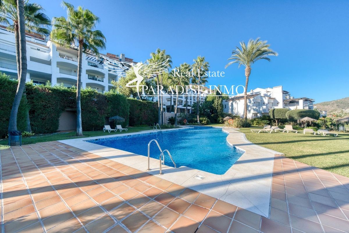 Flat for sale Benahavis, Málaga. Ref: 3176. Paradise Group 