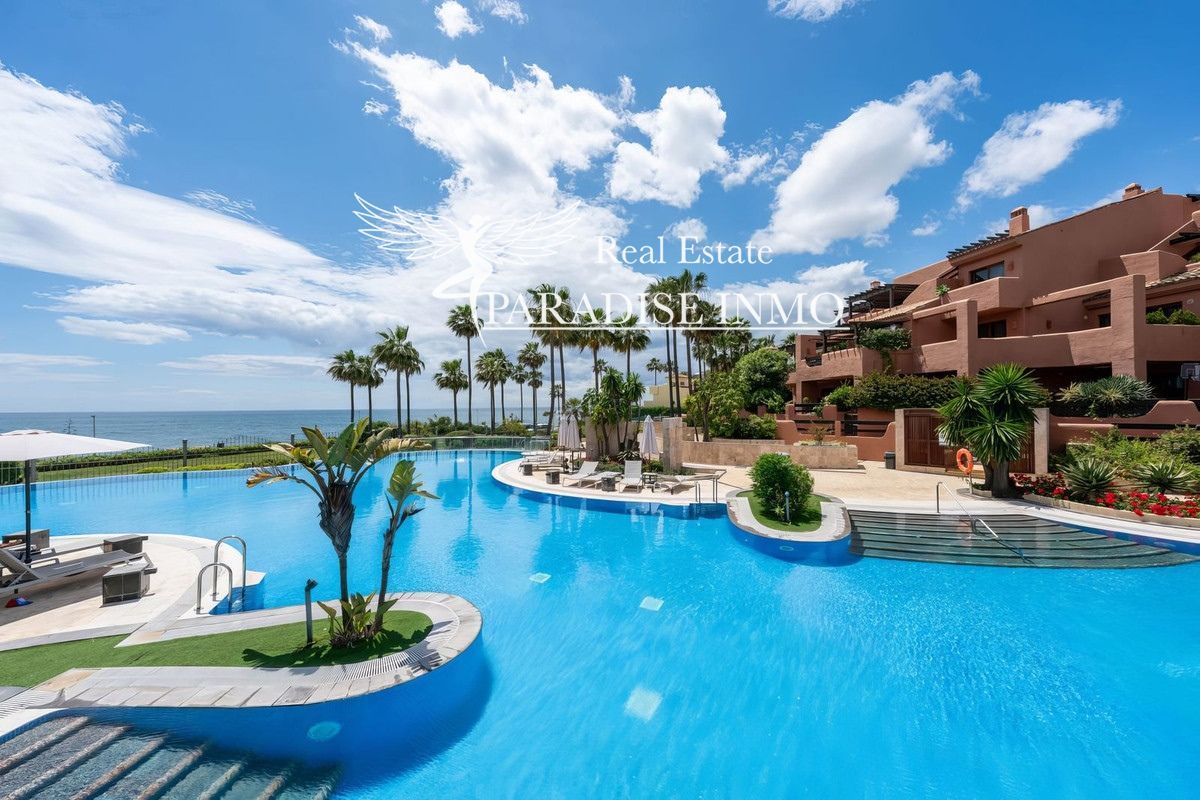 Flat for sale Estepona, Málaga. Ref: 3179. Paradise Group 