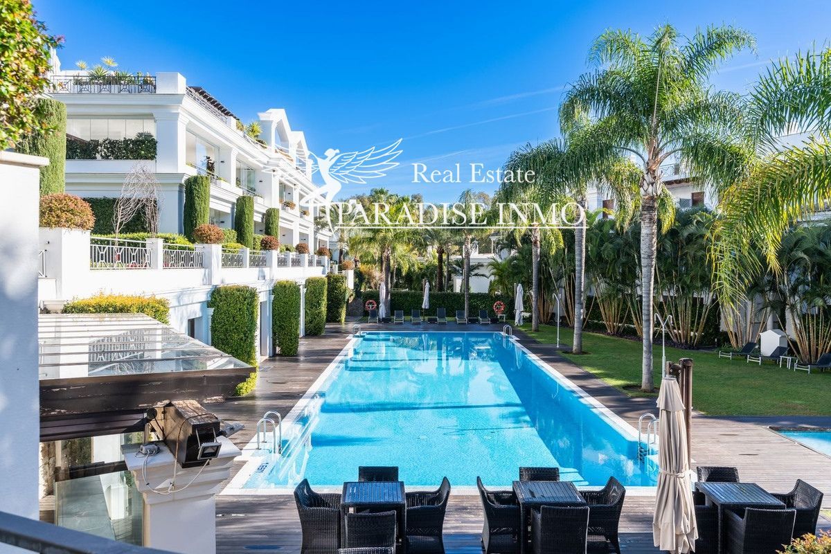 Flat for sale Estepona, Málaga. Ref: 3195. Paradise Group 