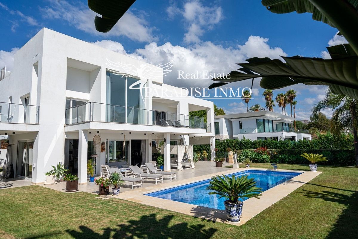 Detached villa for sale Benahavis, Málaga. Ref: 3197. Paradise Group 