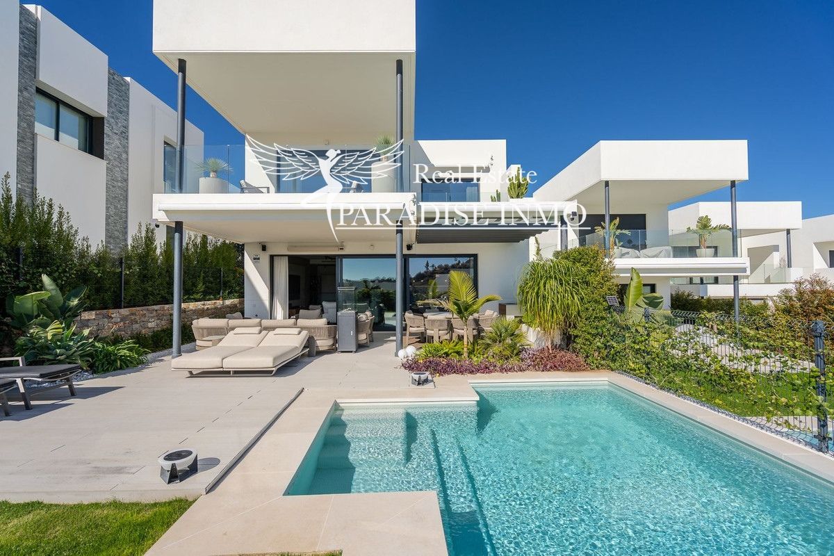 Detached villa for sale Marbella, Málaga. Ref: 3199. Paradise Group 