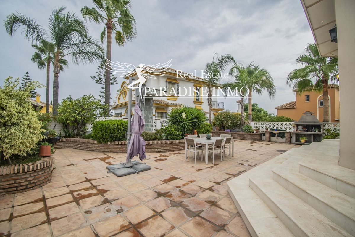Detached villa for sale Marbella, Málaga. Ref: 3204. Paradise Group 