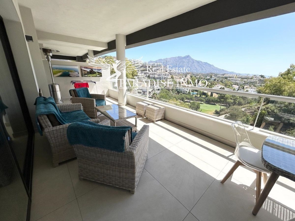 Flat for sale Benahavis, Málaga. Ref: 3212. Paradise Group 