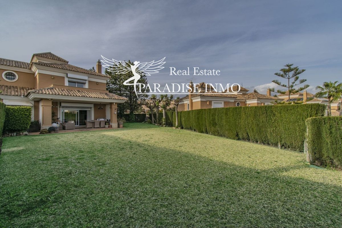 Detached villa for sale Marbella, Málaga. Ref: 3213. Paradise Group 
