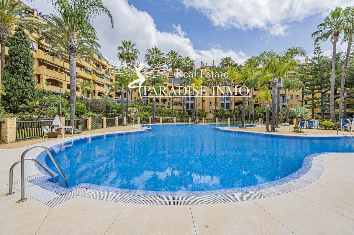 Flat for sale Marbella, Málaga. Ref: 3238. Paradise Group 