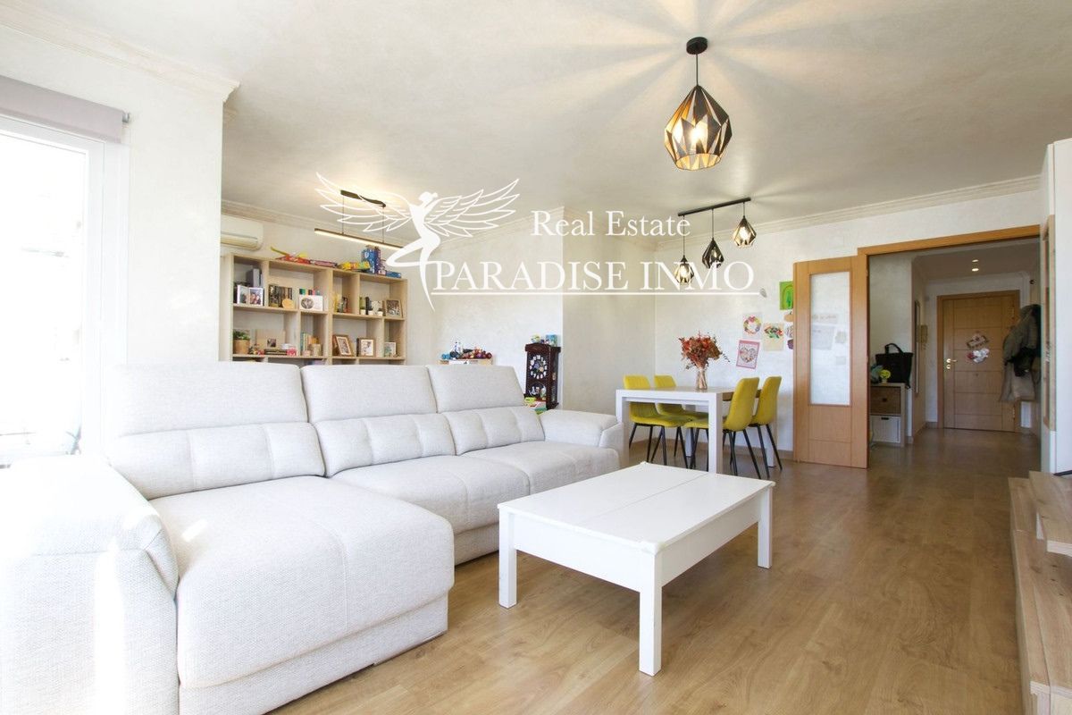 Flat for sale Marbella, Málaga. Ref: 3244. Paradise Group 