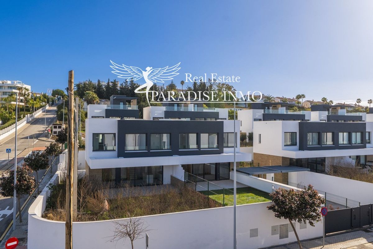 Detached villa for sale Estepona, Málaga. Ref: 3258. Paradise Group 