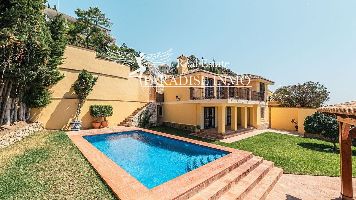 Detached villa for sale Benalmádena, Málaga. Ref: 3290. Paradise Group 