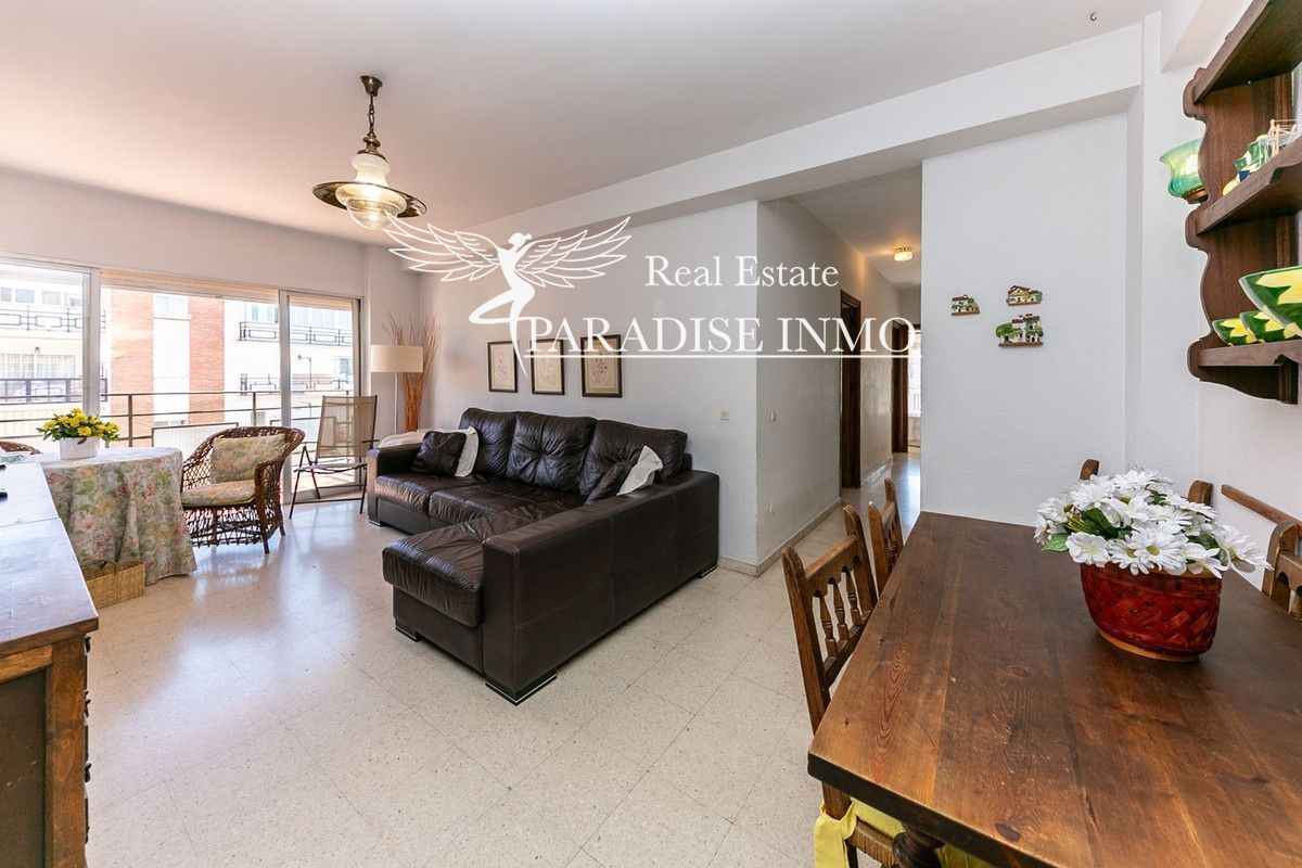 Flat for sale Fuengirola, Málaga. Ref: 3328. Paradise Group 