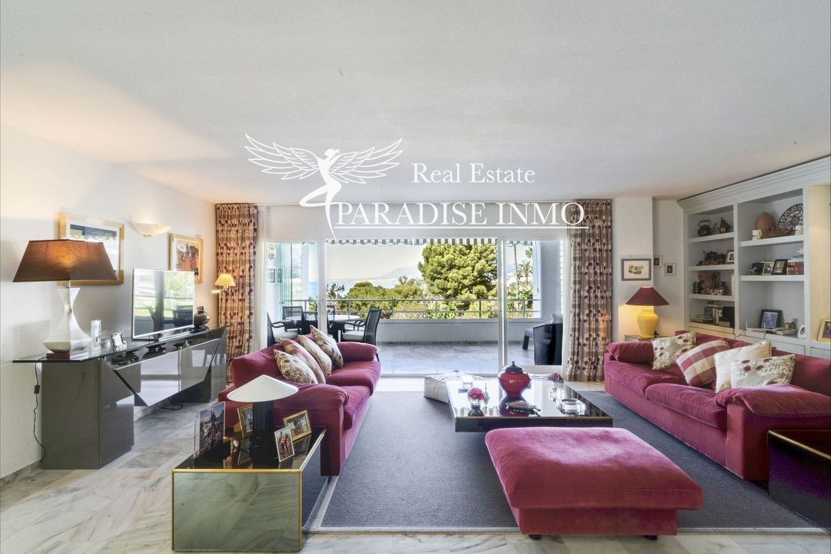 Flat for sale Marbella, Málaga. Ref: 3352. Paradise Group 
