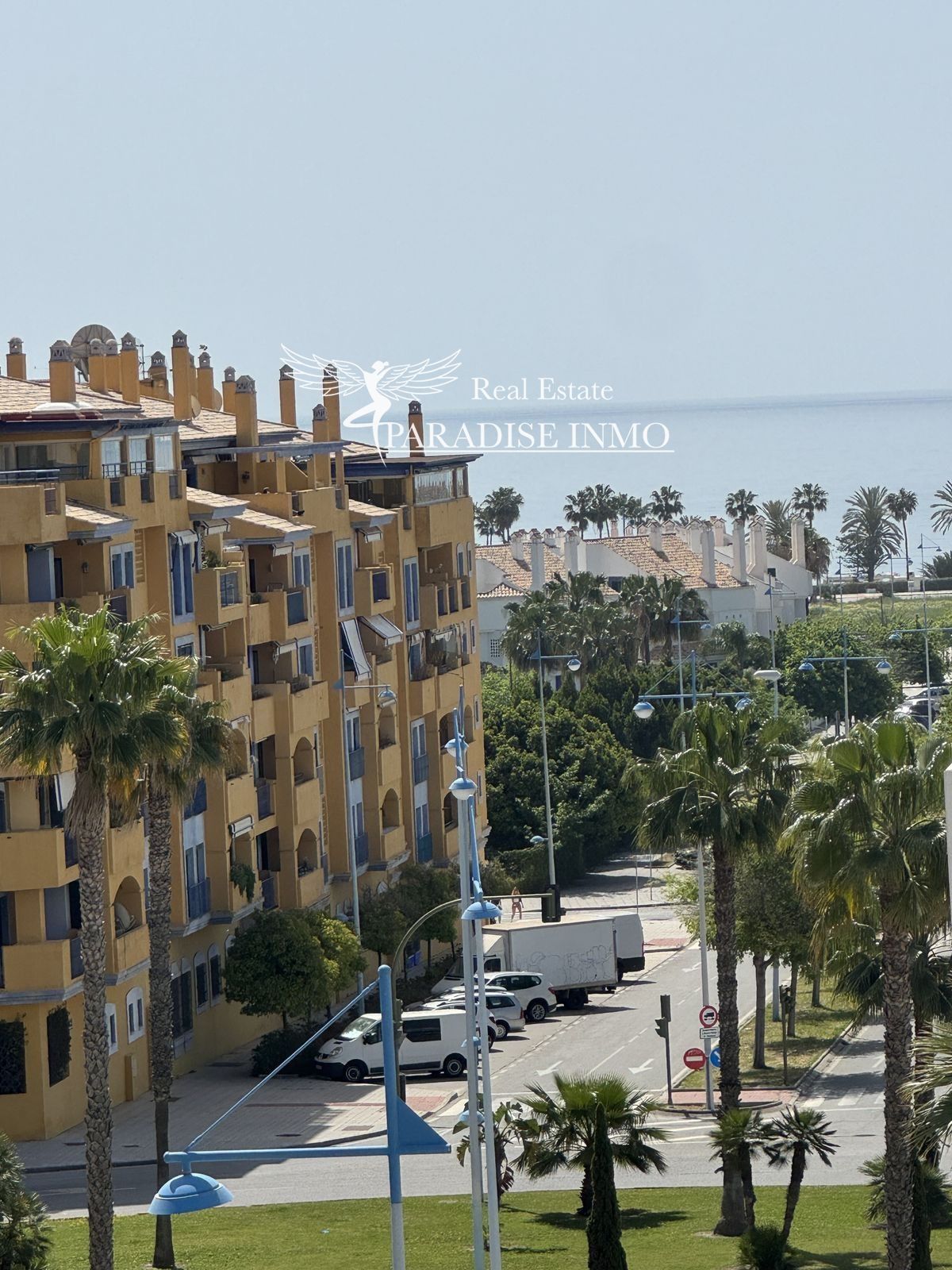 Flat for sale Marbella, Málaga. Ref: 3411. Paradise Group 