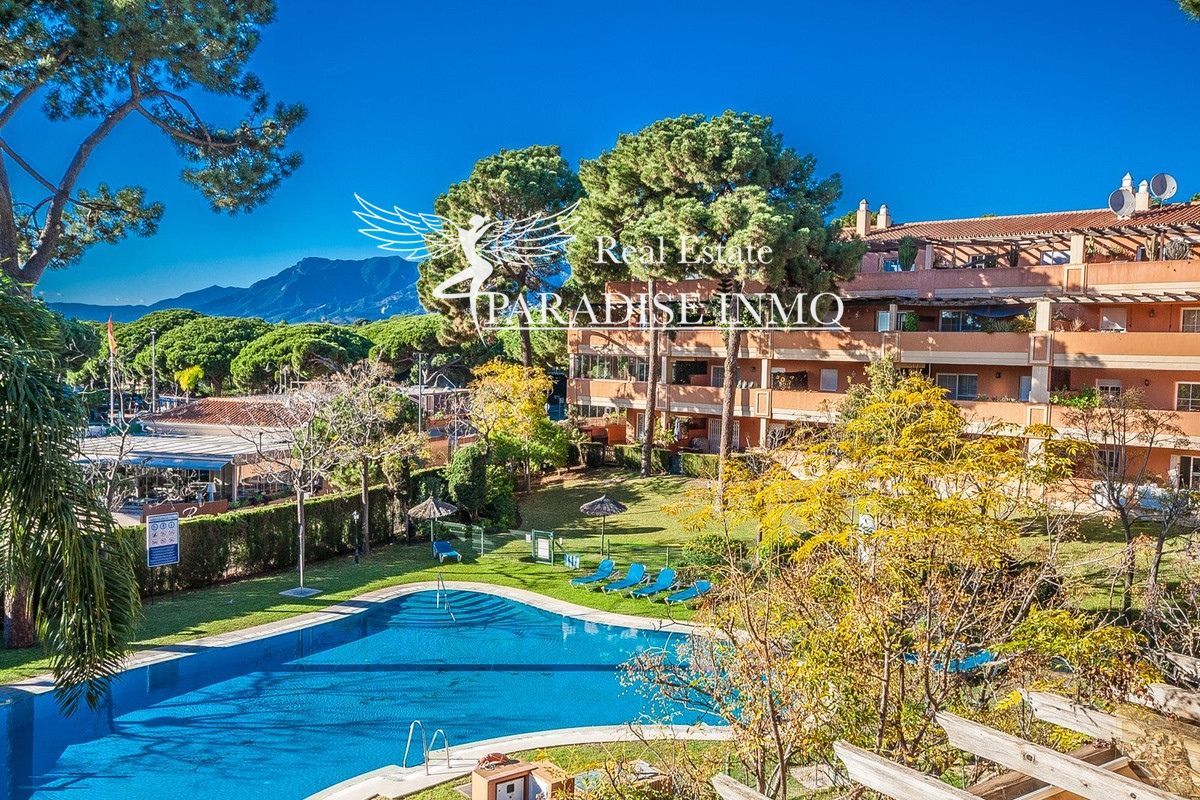 Flat for sale Marbella, Málaga. Ref: 3422. Paradise Group 