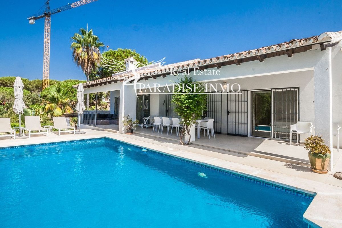 Detached villa for sale Marbella, Málaga. Ref: 3434. Paradise Group 