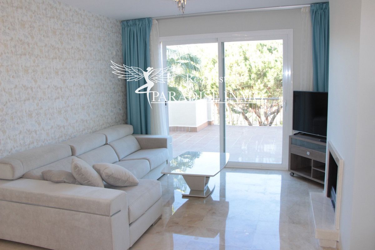Flat for sale Marbella, Málaga. Ref: 3484. Paradise Group 