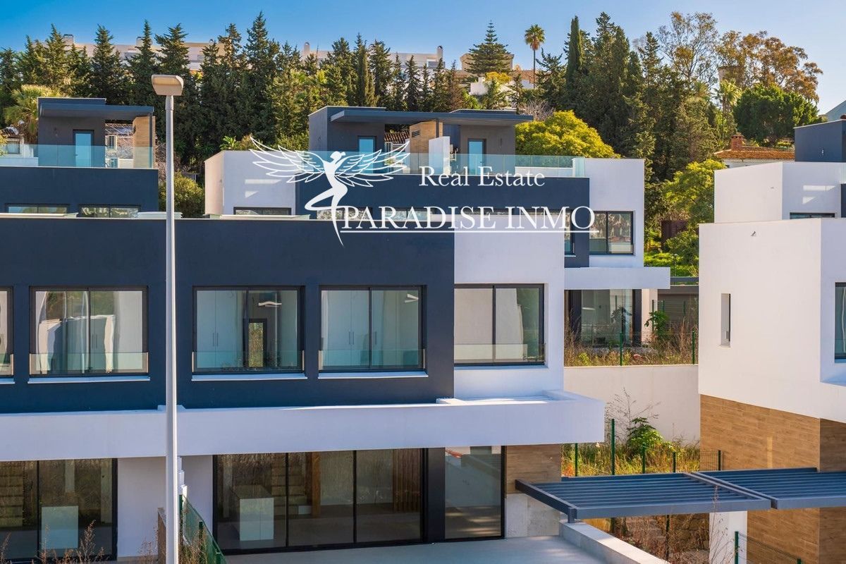 Detached villa for sale Estepona, Málaga. Ref: 3492. Paradise Group 