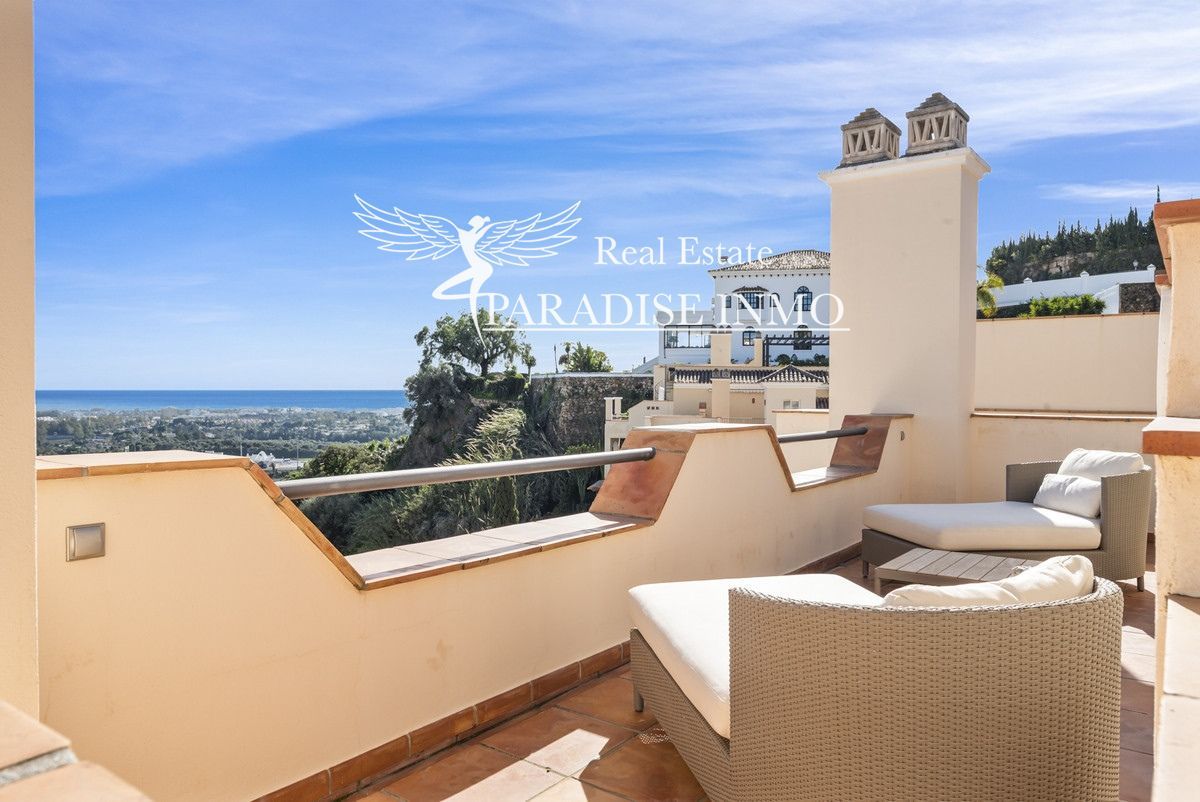 Flat for sale Benahavis, Málaga. Ref: 3504. Paradise Group 
