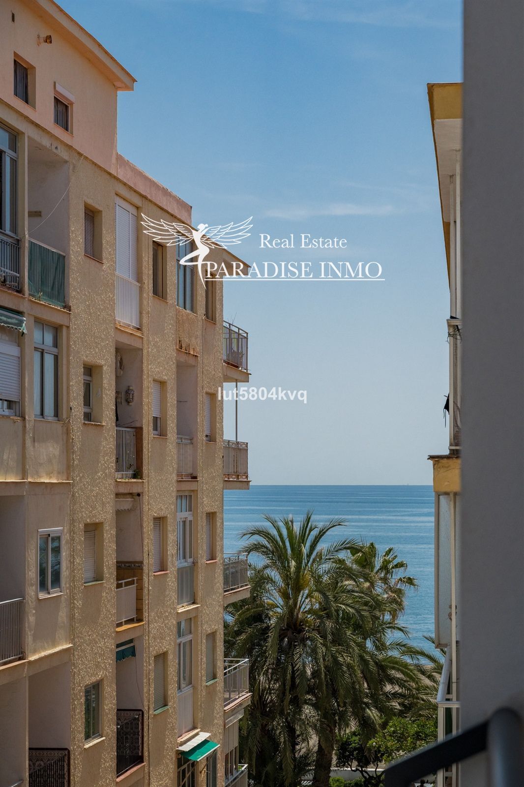Flat for sale Estepona, Málaga. Ref: 3517. Paradise Group 