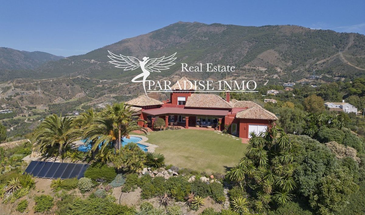 Detached villa for sale Benahavis, Málaga. Ref: 3519. Paradise Group 