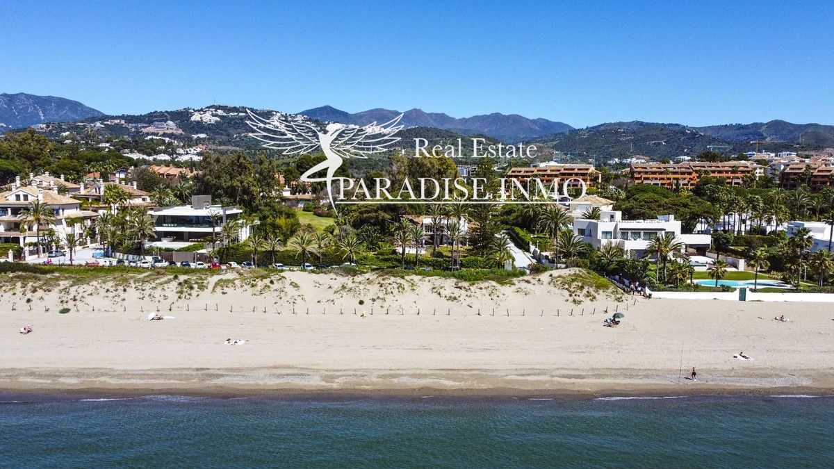 Detached villa for sale Marbella, Málaga. Ref: 3536. Paradise Group 