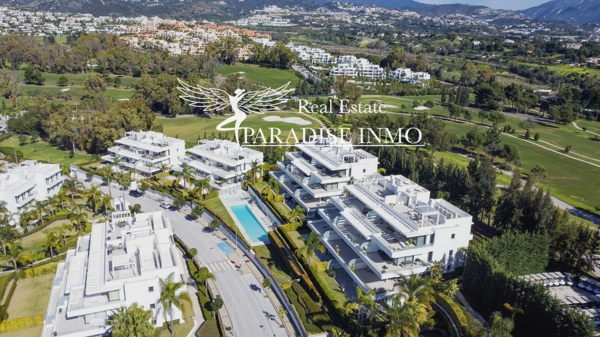 Flat for sale Estepona, Málaga. Ref: 3559. Paradise Group 