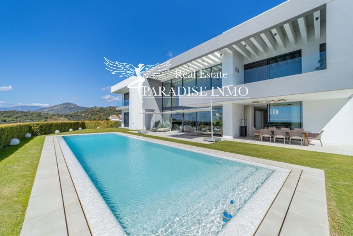 Detached villa for sale Benahavis, Málaga. Ref: 3605. Paradise Group 