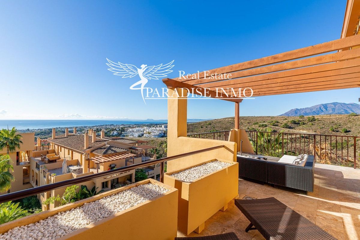 Flat for sale Benahavis, Málaga. Ref: 3614. Paradise Group 