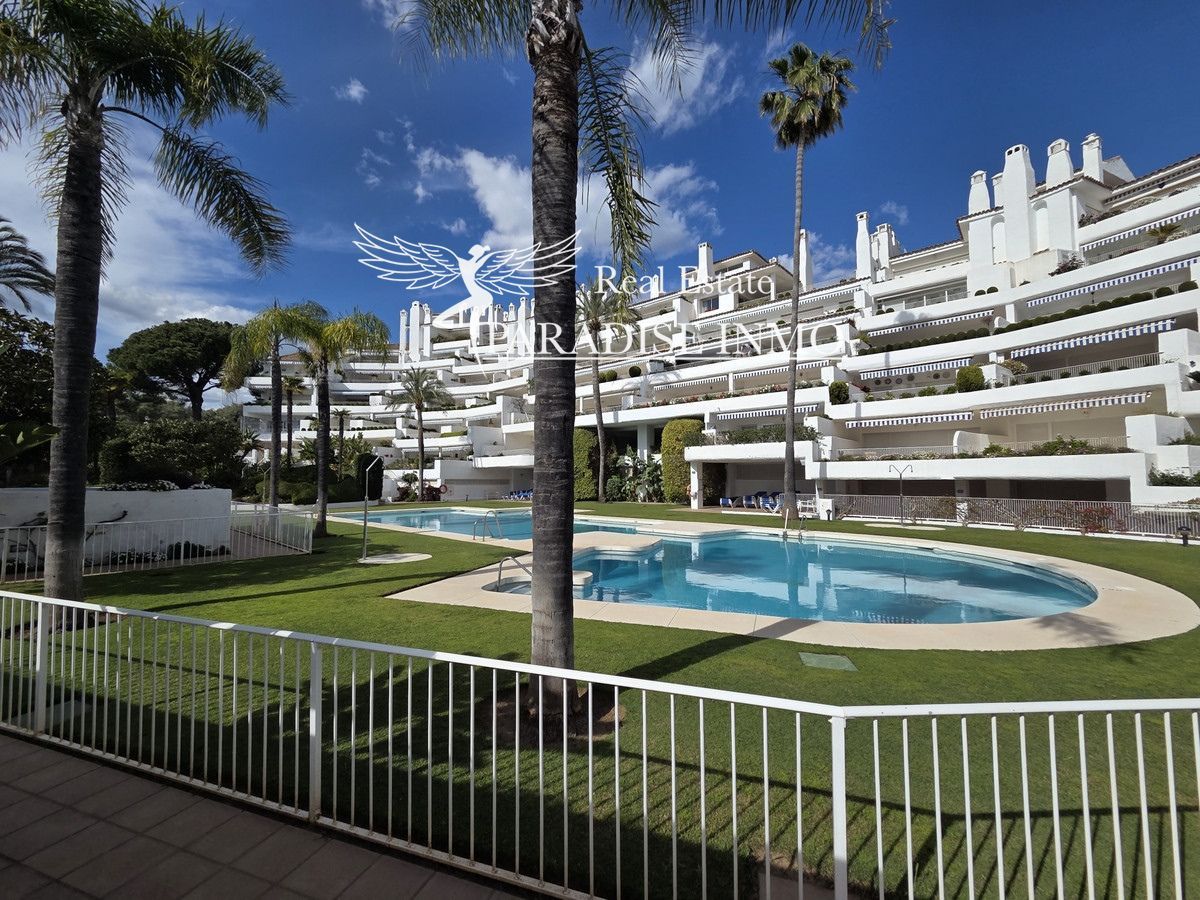 Flat for sale Marbella, Málaga. Ref: 3647. Paradise Group 