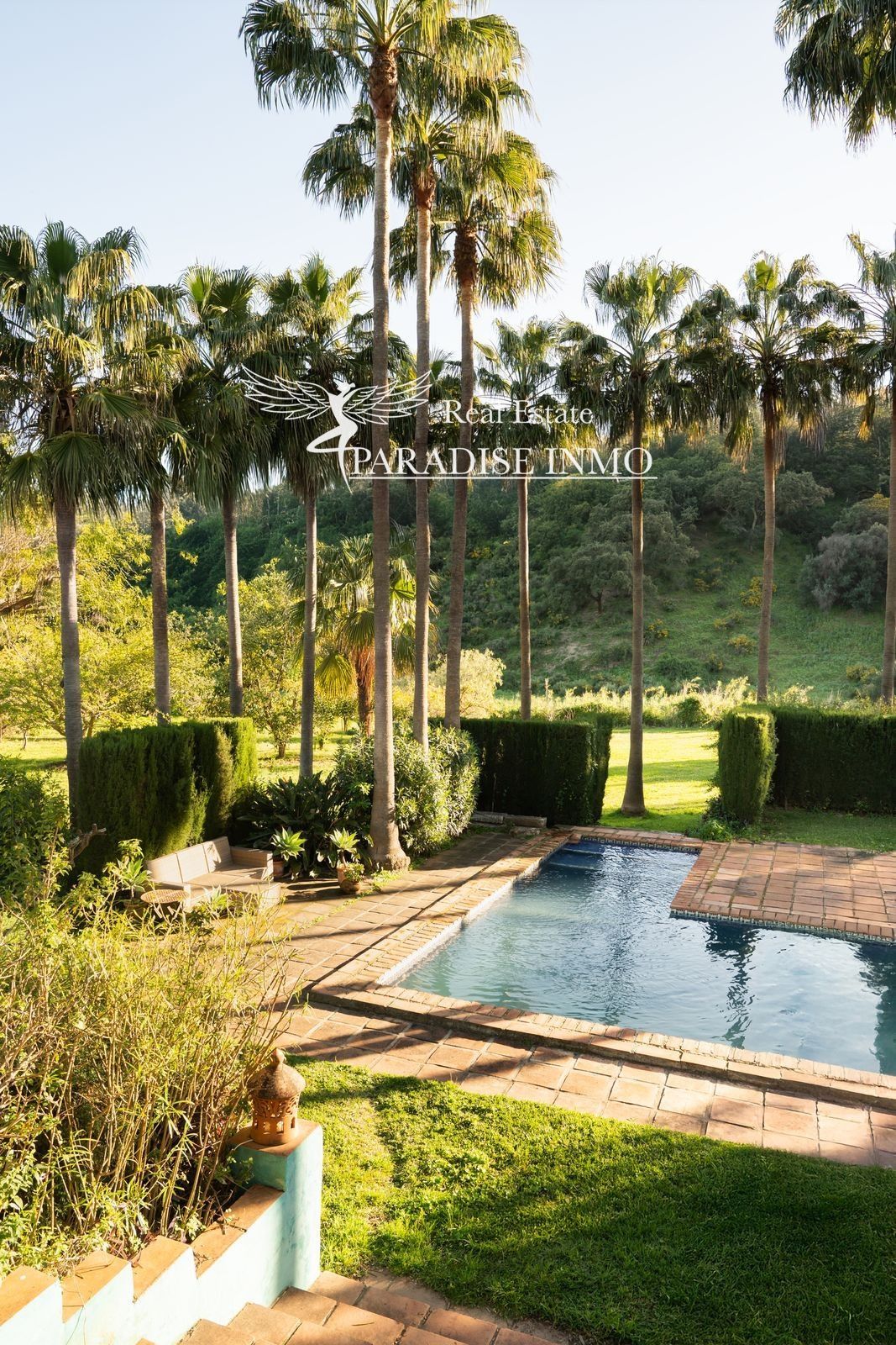 Detached villa for sale Estepona, Málaga. Ref: 3695. Paradise Group 
