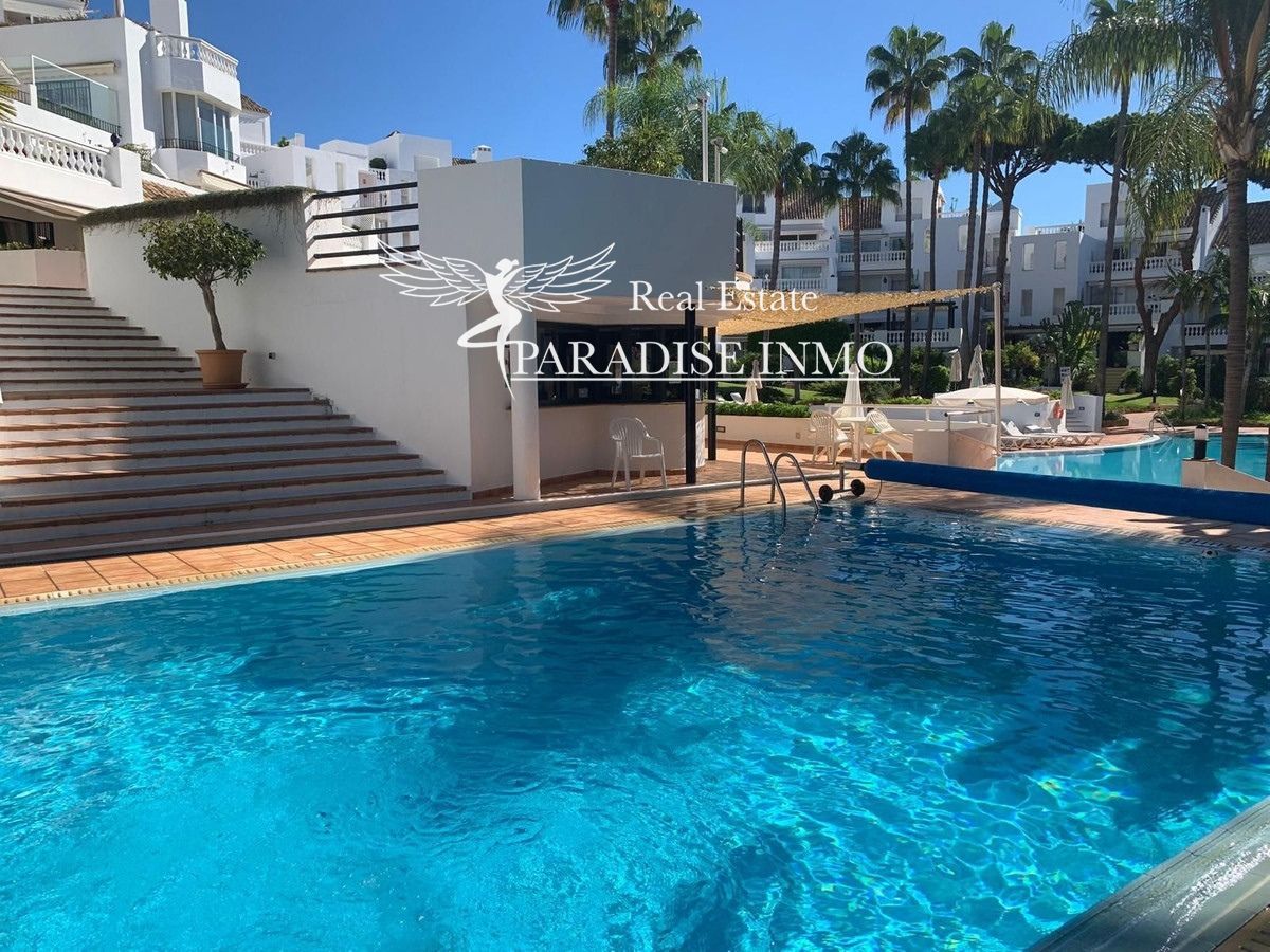 Flat for sale Marbella, Málaga. Ref: 3709. Paradise Group 