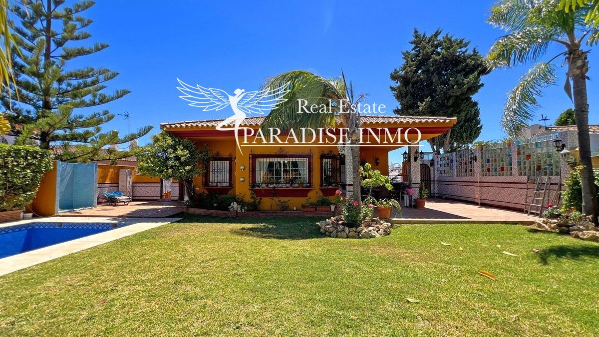Detached villa for sale Marbella, Málaga. Ref: 3713. Paradise Group 