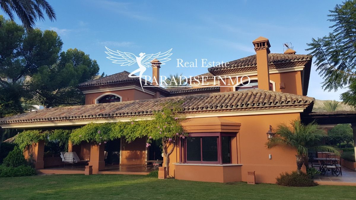 Detached villa for sale Marbella, Málaga. Ref: 3759. Paradise Group 