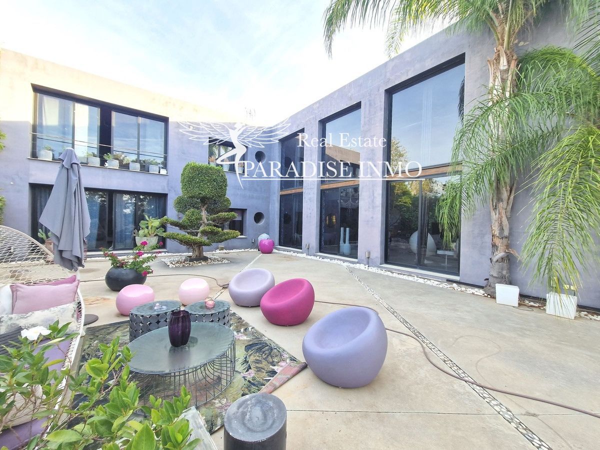 Detached villa for sale Estepona, Málaga. Ref: 3760. Paradise Group 