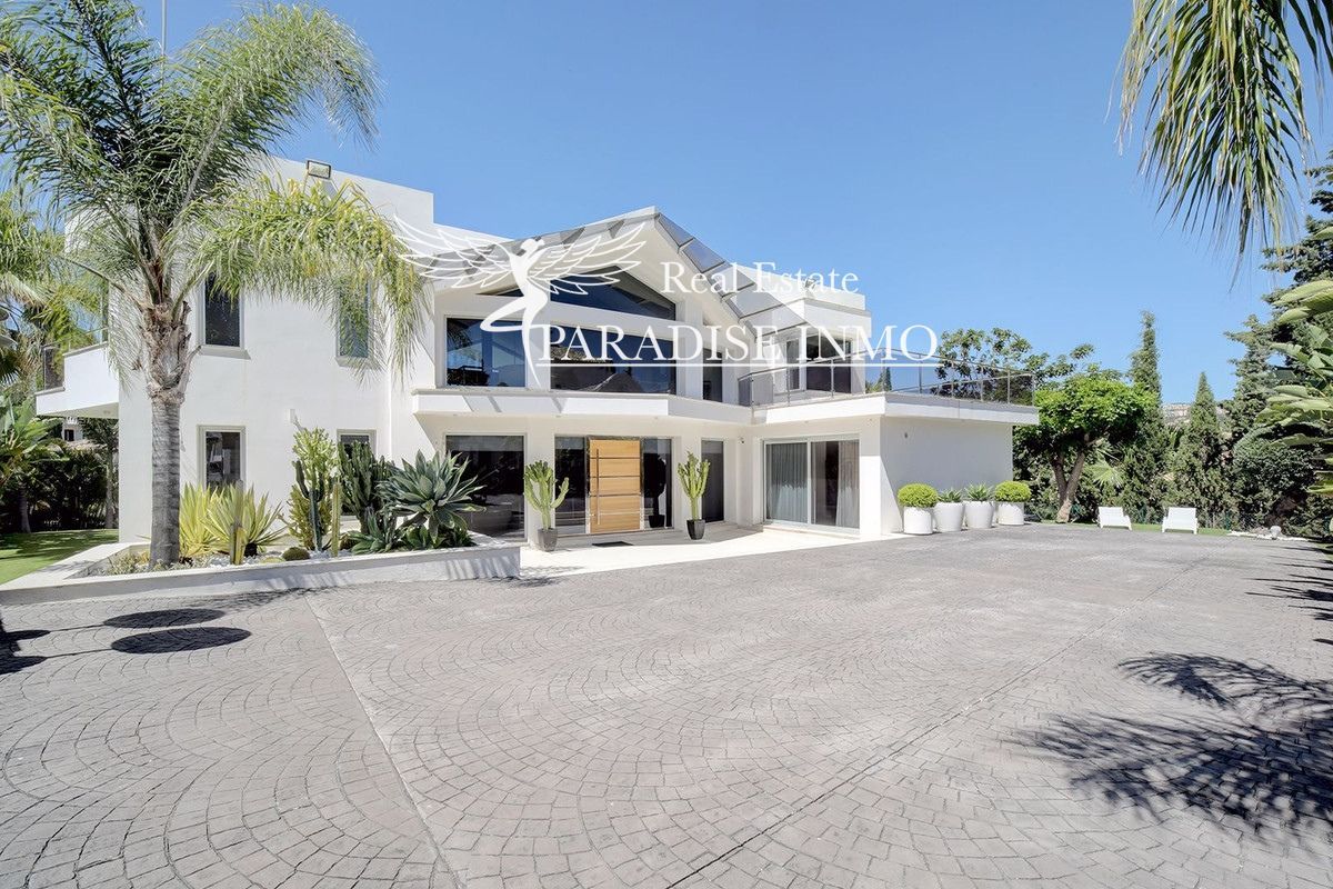 Detached villa for sale Marbella, Málaga. Ref: 3766. Paradise Group 
