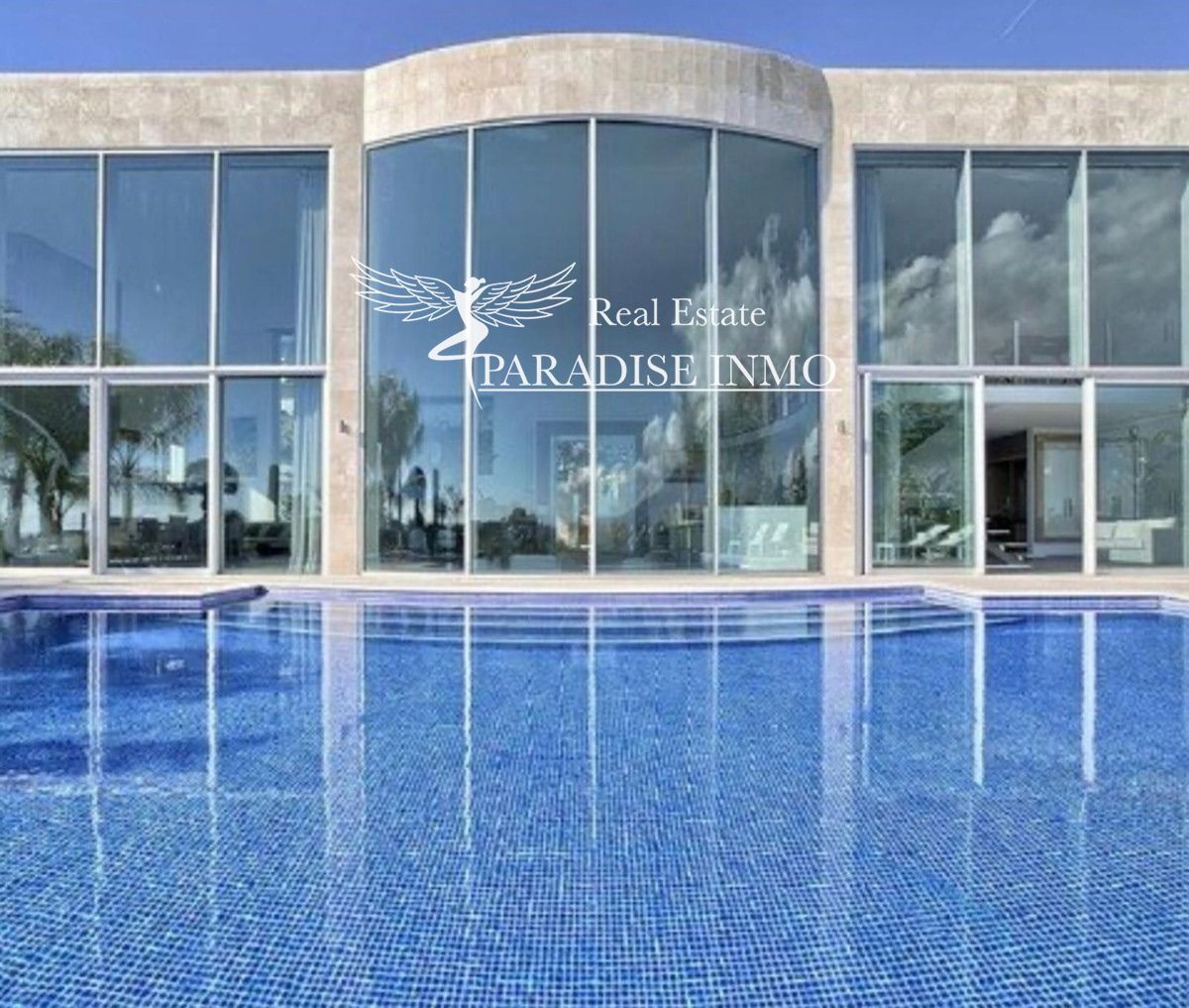 Detached villa for sale Benahavis, Málaga. Ref: 3774. Paradise Group 