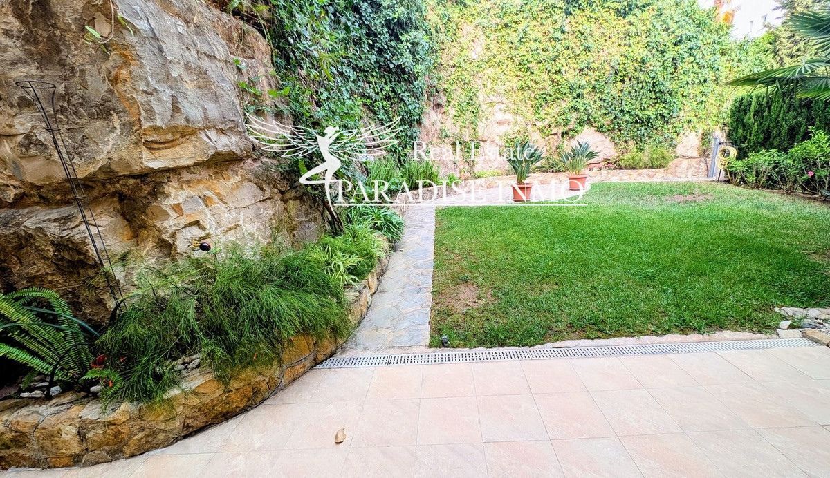 Flat for sale Benahavis, Málaga. Ref: 3820. Paradise Group 