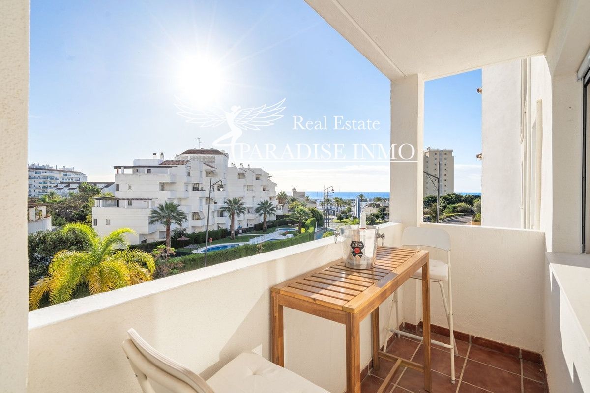 Flat for sale Estepona, Málaga. Ref: 3838. Paradise Group 