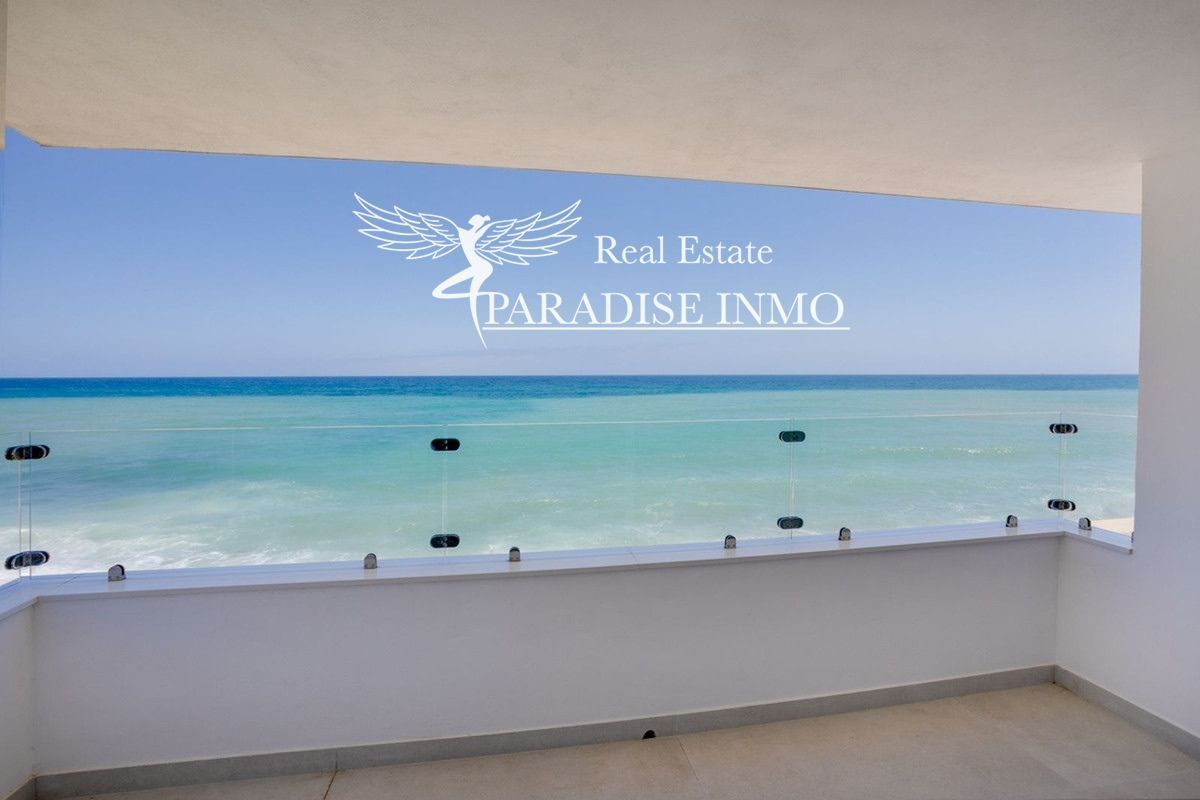 Detached villa for sale Estepona, Málaga. Ref: 3840. Paradise Group 