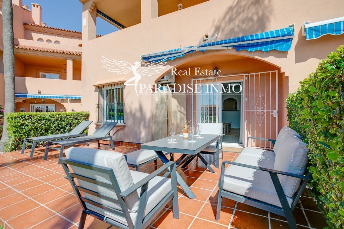 Flat for sale Estepona, Málaga. Ref: 3841. Paradise Group 