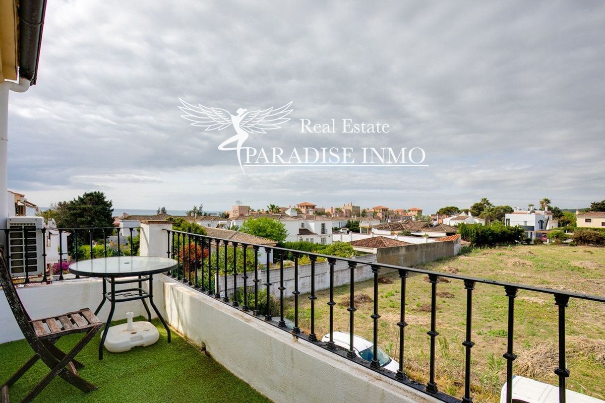 Flat for sale Estepona, Málaga. Ref: 3844. Paradise Group 