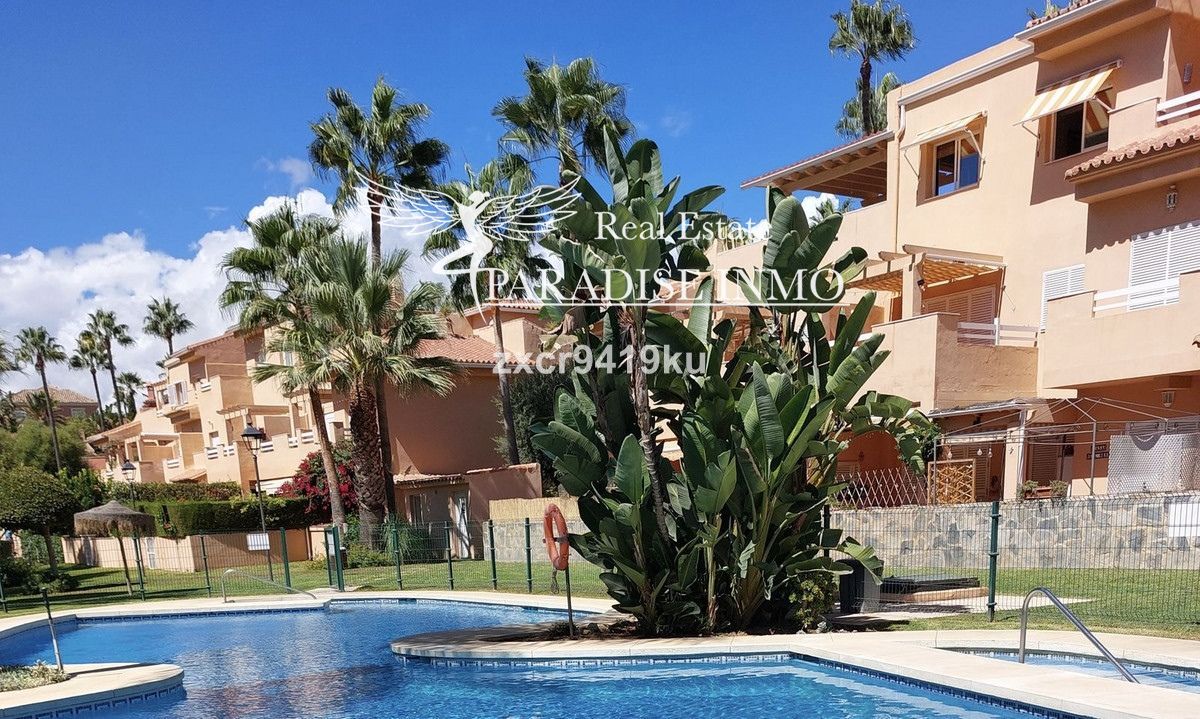 Flat for sale Marbella, Málaga. Ref: 3850. Paradise Group 
