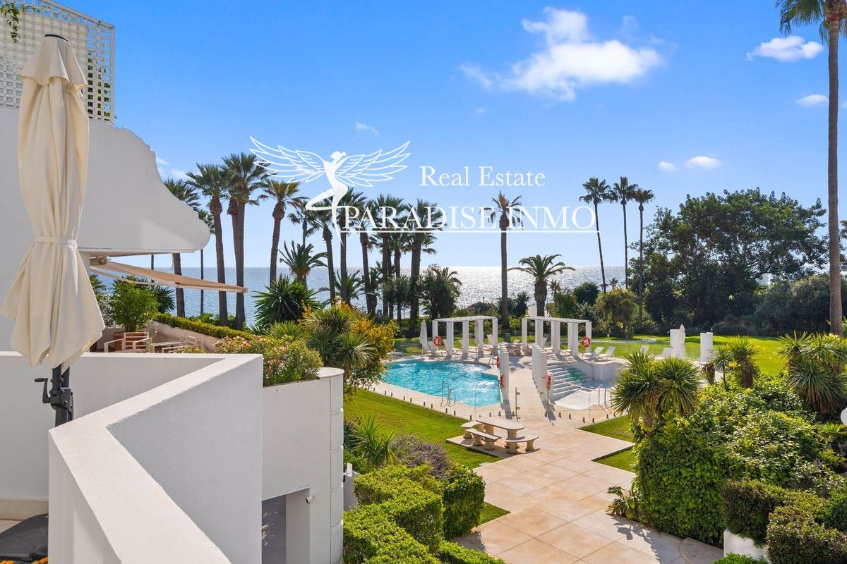 Flat for sale Estepona, Málaga. Ref: 3851. Paradise Group 