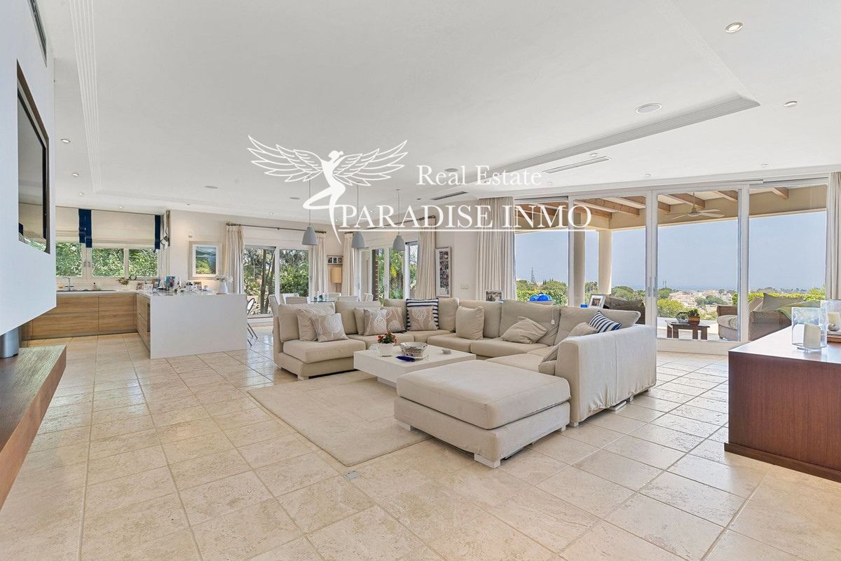 Detached villa for sale Benahavis, Málaga. Ref: 3857. Paradise Group 