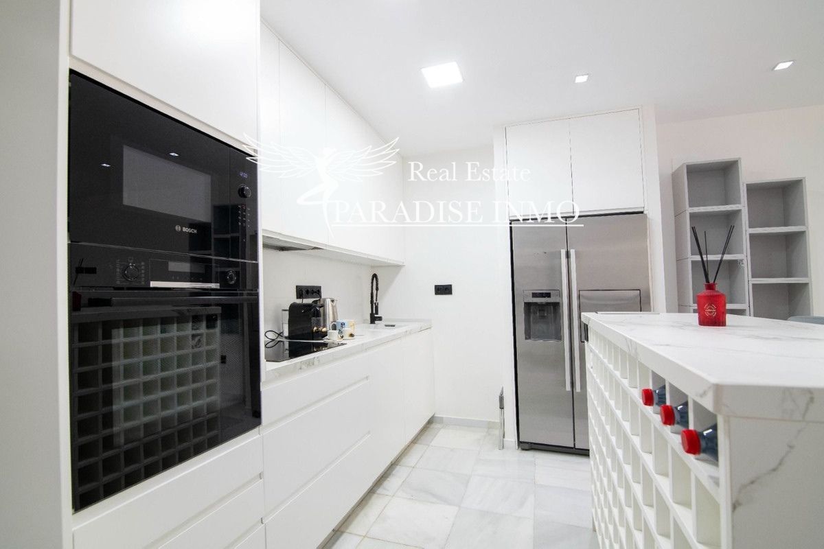 Flat for sale Marbella, Málaga. Ref: 3858. Paradise Group 